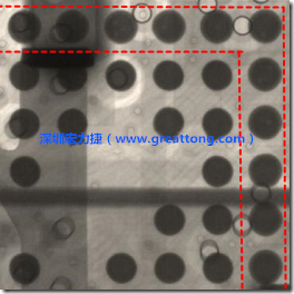 BGA錫球尺寸小于0.4mm，采用降低BGA內(nèi)圍襲球的錫膏量所得到X-Ray，稍微留意一下可以發(fā)現(xiàn)最外圈的錫量(圓的直徑)比其他內(nèi)圍的錫球上的錫量來(lái)得多一點(diǎn)點(diǎn)。也就是外圈的黑色圓形直徑比內(nèi)圈的圓形來(lái)得大一點(diǎn)點(diǎn)。