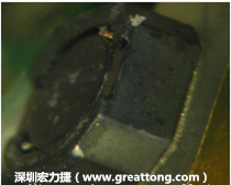 使用銀(Ag)鍍層的電源電感器(Power Inductors)，經(jīng)過(guò)推力測(cè)試后，零件端點(diǎn)上已經(jīng)看不到任何鍍層的痕跡了，所以其耐推力就比較小。