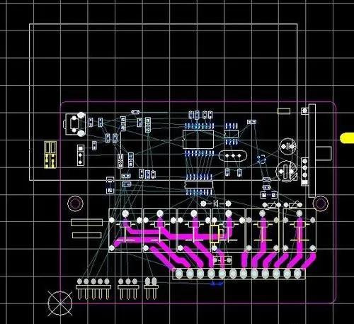 PCB設(shè)計中的標(biāo)準(zhǔn)化網(wǎng)格（Grid）是實現(xiàn)PCB圖形設(shè)計規(guī)范化和合理化的基礎(chǔ)，也是實現(xiàn)PCB的高可靠性和加工的經(jīng)濟(jì)性的前提。